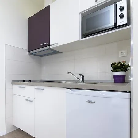 Apartament Ivan *